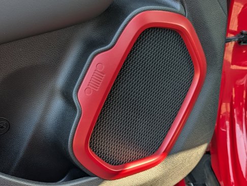 Used 2022 Jeep Renegade Latitude w/ Sun/Sound Group image 12