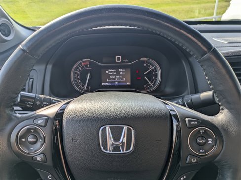 Used 2017 Honda Ridgeline RTL-E image 27