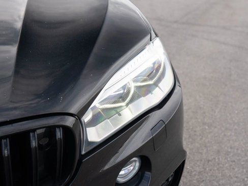 Used 2014 BMW X5 xDrive50i image 10