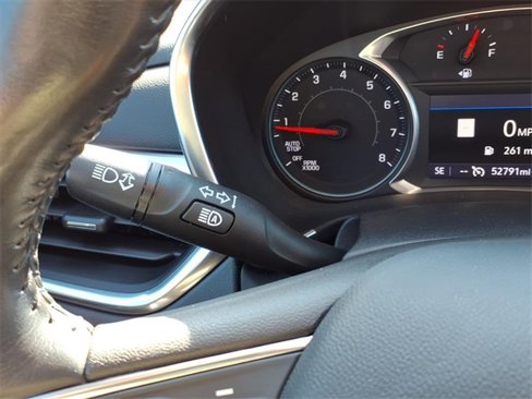 Used 2022 Chevrolet Equinox LT image 26