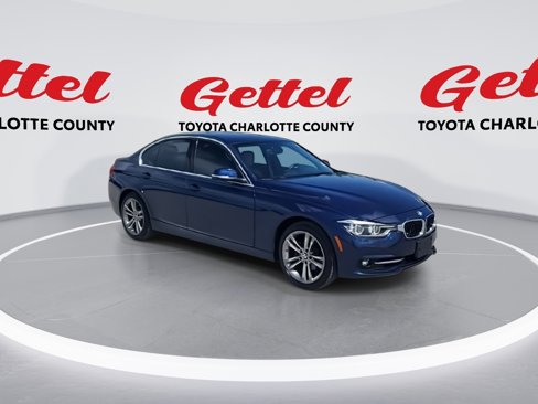Used 2018 BMW 330i xDrive Sedan w/ Convenience Package image 2
