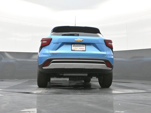 New 2025 Chevrolet Trax LT w/ Driver Confidence Package image 24