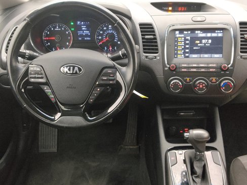 Used 2018 Kia Forte S image 22