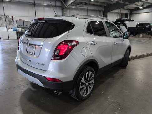 Used 2022 Buick Encore Preferred w/ Safety Package II image 3