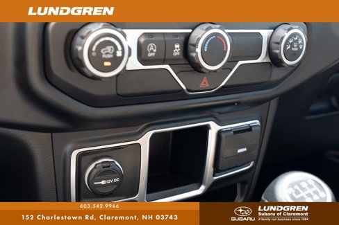 Used 2019 Jeep Wrangler Sport image 28
