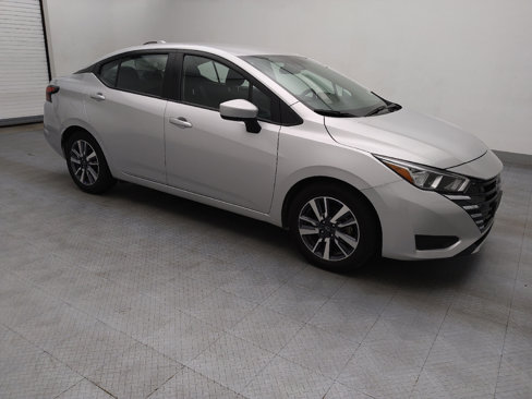 Used 2023 Nissan Versa SV image 11