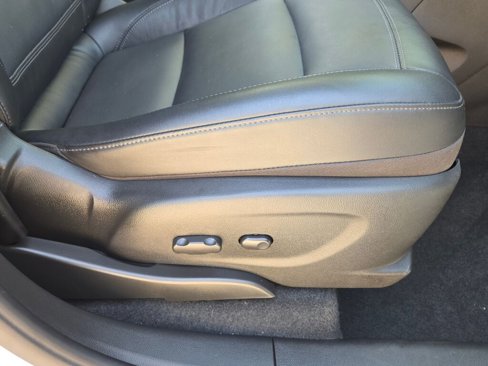 Used 2019 Buick Encore Essence w/ Experience Buick Package image 7