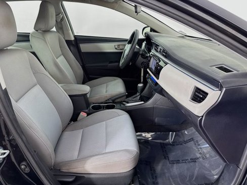 Used 2016 Toyota Corolla LE image 10