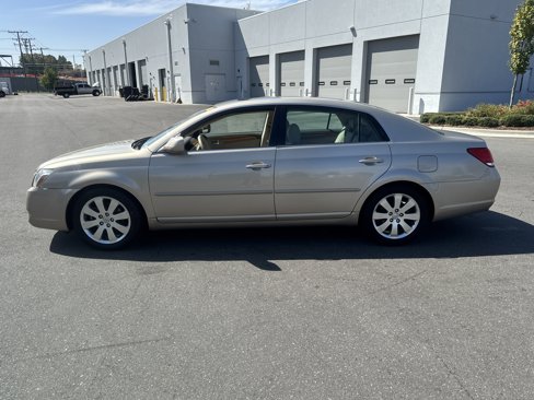Used 2007 Toyota Avalon Limited image 7