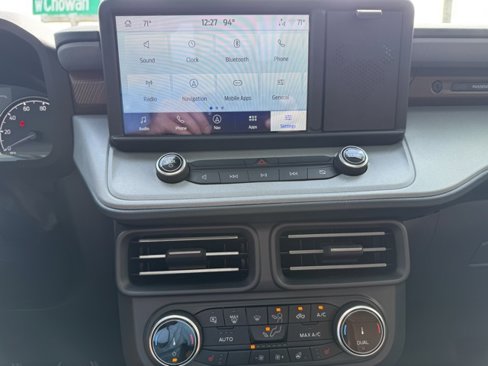 Used 2024 Ford Maverick Lariat image 17