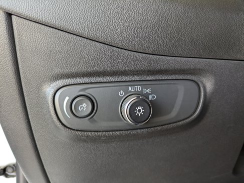 Used 2022 Chevrolet Equinox LT image 21