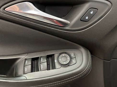 Used 2024 Buick Encore GX Sport Touring w/ Comfort Package image 12