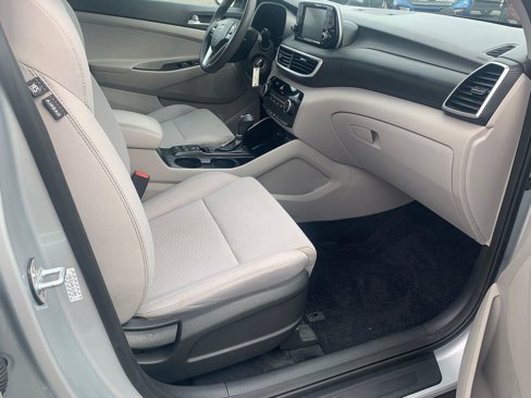 Used 2019 Hyundai Tucson SE w/ Cargo Package image 10