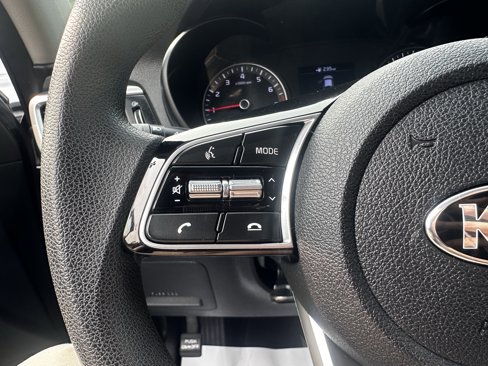 Used 2020 Kia Optima LX image 8