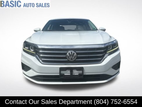 Used 2020 Volkswagen Passat 2.0T SE image 2