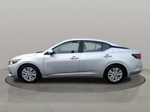 Used 2020 Nissan Sentra S image 3