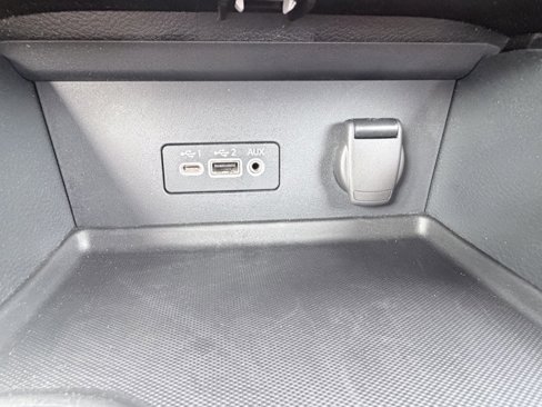 Used 2022 Nissan Sentra SV w/ Trunk Package image 17