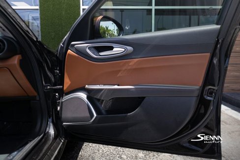 Used 2018 Alfa Romeo Giulia image 19