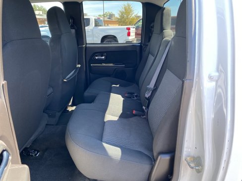 Used 2010 GMC Canyon SLE image 17