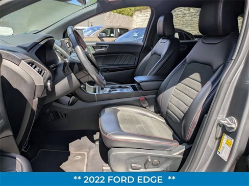 Certified 2022 Ford Edge ST-Line image 13