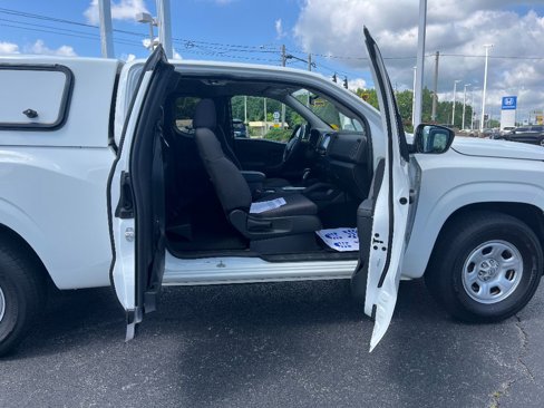Used 2023 Nissan Frontier S w/ Technology Package image 16