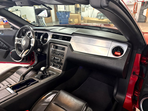 Used 2013 Ford Mustang GT Premium w/ Brembo Brake Pkg image 32