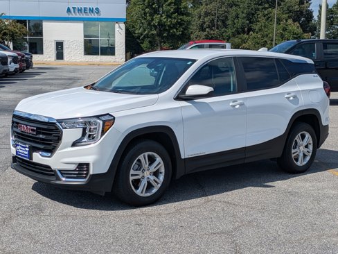 Used 2024 GMC Terrain SLE image 8
