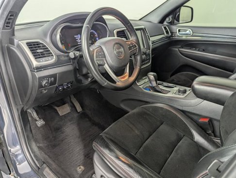 Used 2017 Jeep Grand Cherokee Trailhawk w/ Trailhawk Luxury Group image 11