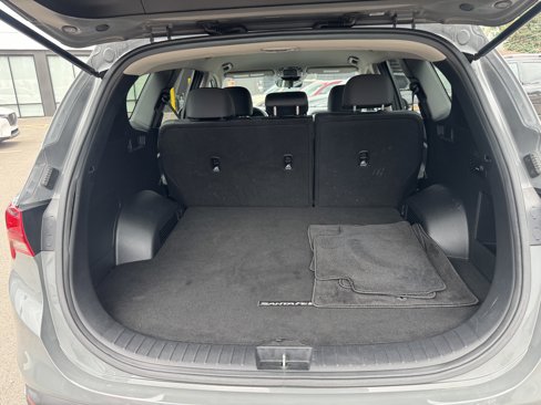 Used 2021 Hyundai Santa Fe SEL w/ Cargo Package image 12
