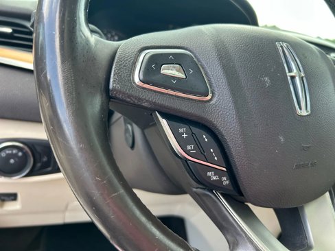 Used 2015 Lincoln MKC FWD w/ Equipment Group 102A Reserve image 14