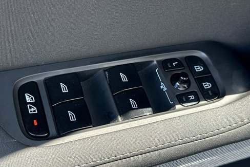 Used 2022 Polestar Polestar 2 w/ Pilot Package image 15