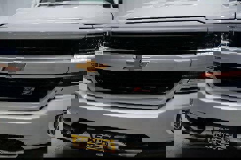 Used 2018 Chevrolet Silverado 1500 LT w/ All Star Edition image 5