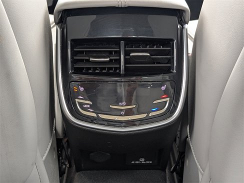 Used 2014 Cadillac XTS Premium image 14
