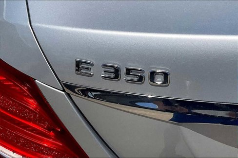 Used 2020 Mercedes-Benz E 350 Sedan image 9