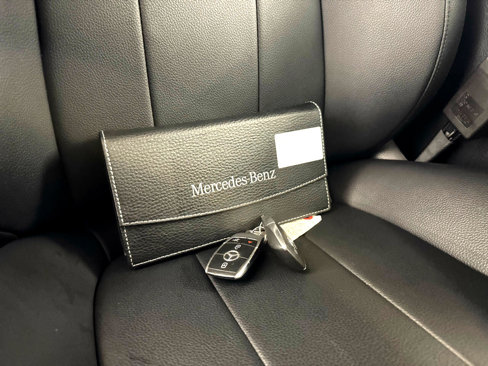 Used 2022 Mercedes-Benz GLB 250 4MATIC image 40