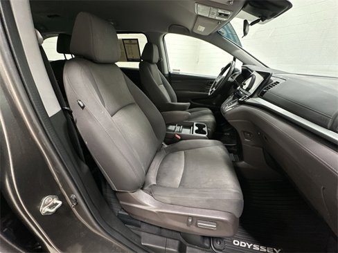 Used 2019 Honda Odyssey EX image 26