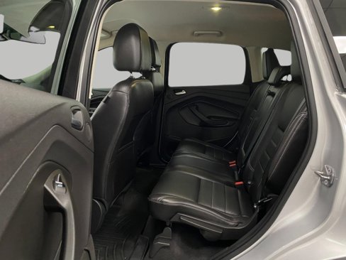 Used 2016 Ford Escape Titanium image 28