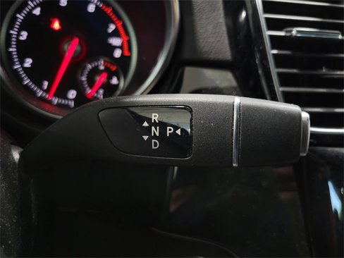 Used 2019 Mercedes-Benz GLE 400 4MATIC image 19