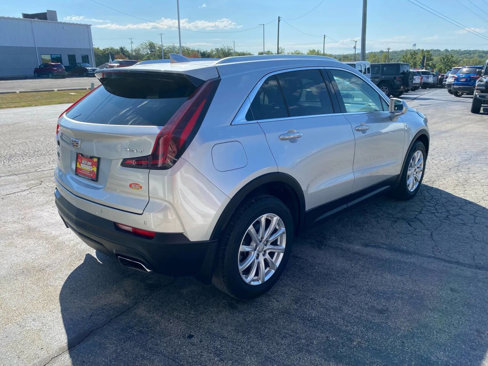Used 2019 Cadillac XT4 Luxury w/ Cold Weather Package image 7