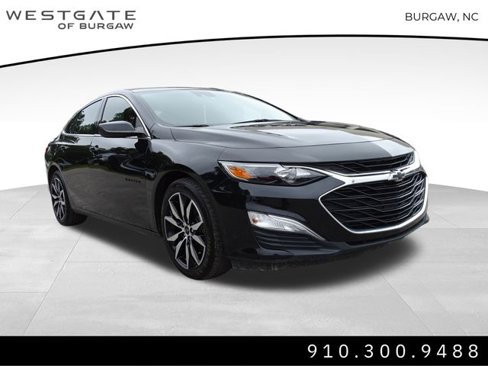 Used 2022 Chevrolet Malibu RS image 1