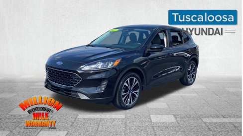 Used 2021 Ford Escape SE w/ SE Sport Appearance Package image 4