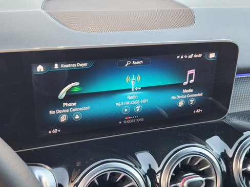 Used 2020 Mercedes-Benz GLB 250 image 18