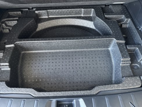 Used 2021 Subaru Forester Limited image 9