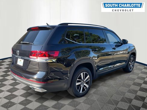 Used 2023 Volkswagen Atlas SE image 6