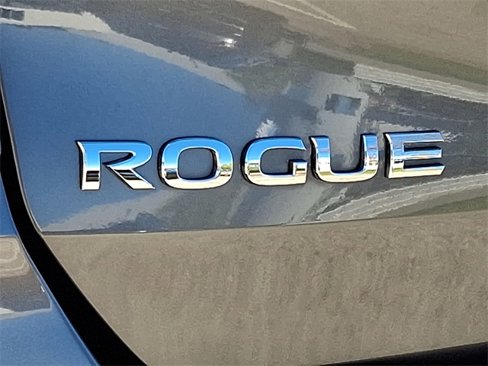 Used 2019 Nissan Rogue SL image 32