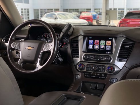 Used 2015 Chevrolet Suburban LT w/ Max Trailering Package image 5