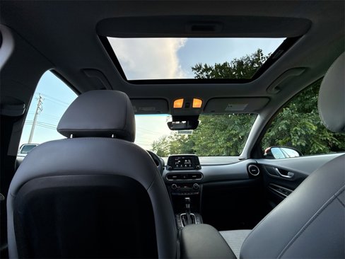 Certified 2021 Hyundai Kona Limited image 23