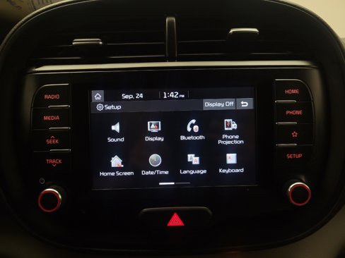 Used 2020 Kia Soul LX image 25