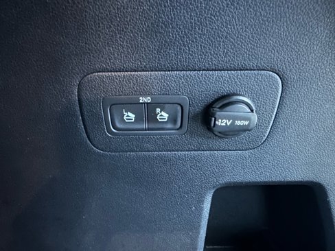 Used 2019 Hyundai Santa Fe FWD image 28