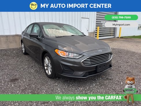 Used 2019 Ford Fusion SE image 1